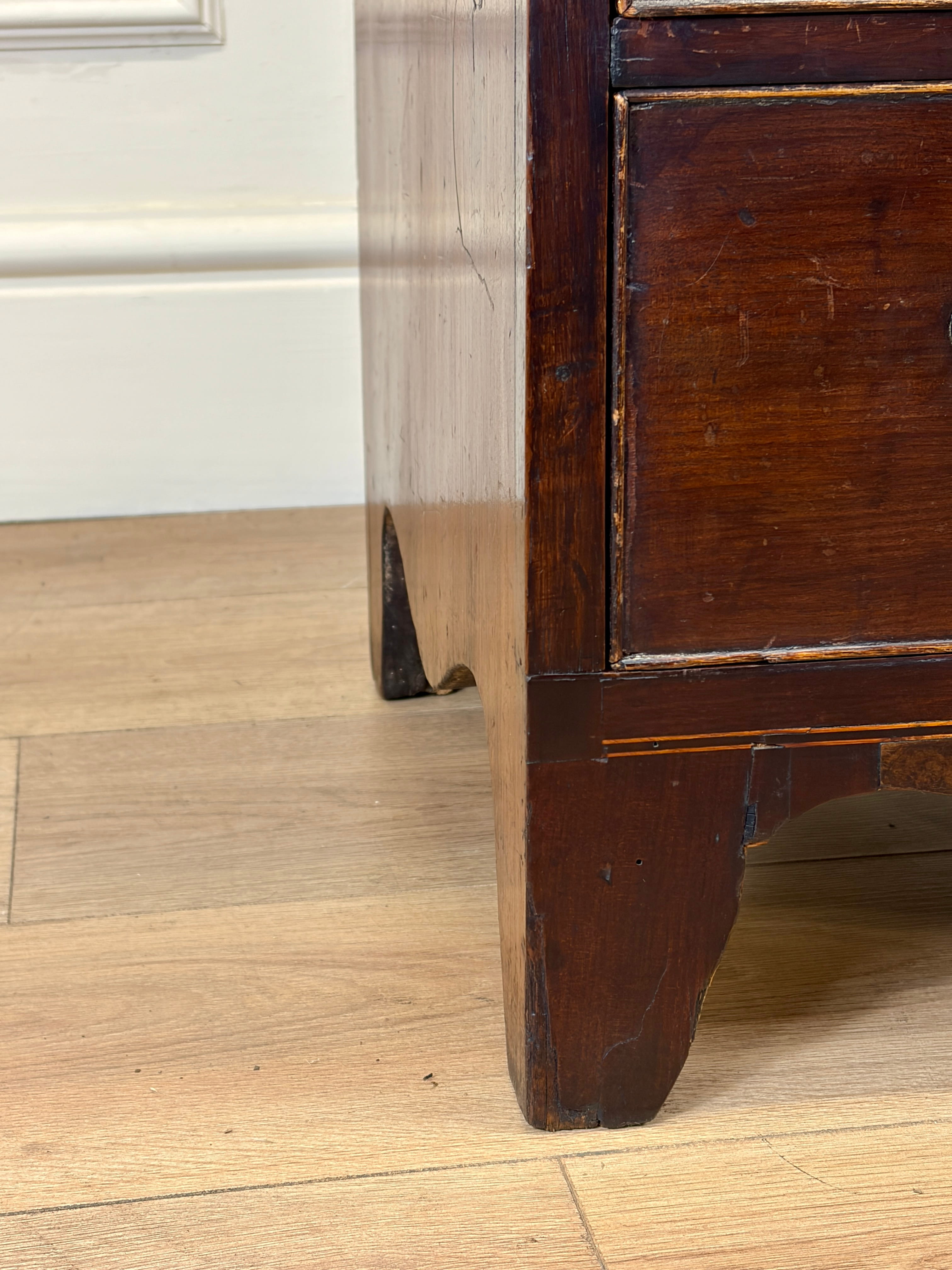 Antique Georgian mahogany small chest of drawers with four drawers and brass plated handles
