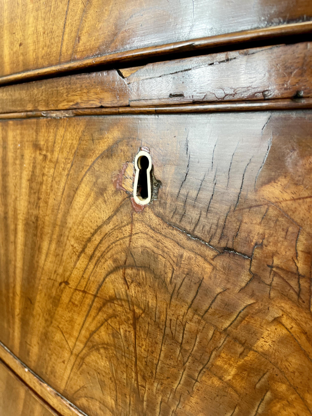 ntique Regency mahogany bowfront chest of drawers with two short over three long drawers, ideal chest of drawers for bedroom in a cottage interior.