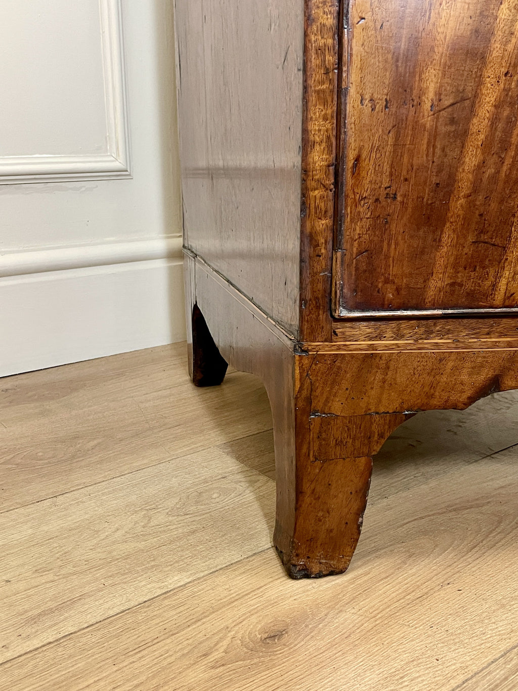 ntique Regency mahogany bowfront chest of drawers with two short over three long drawers, ideal chest of drawers for bedroom in a cottage interior.