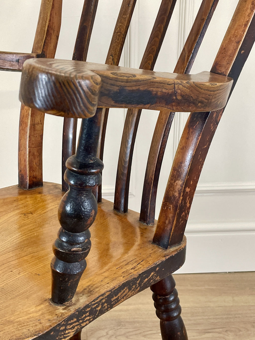farmhouse arm chair