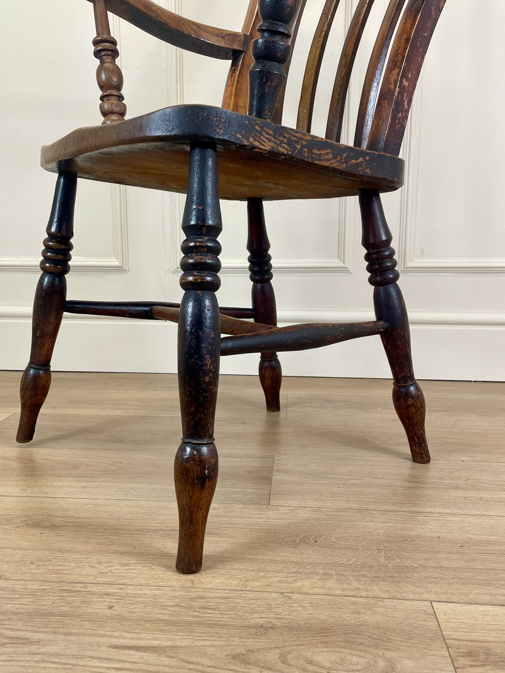 farmhouse arm chair